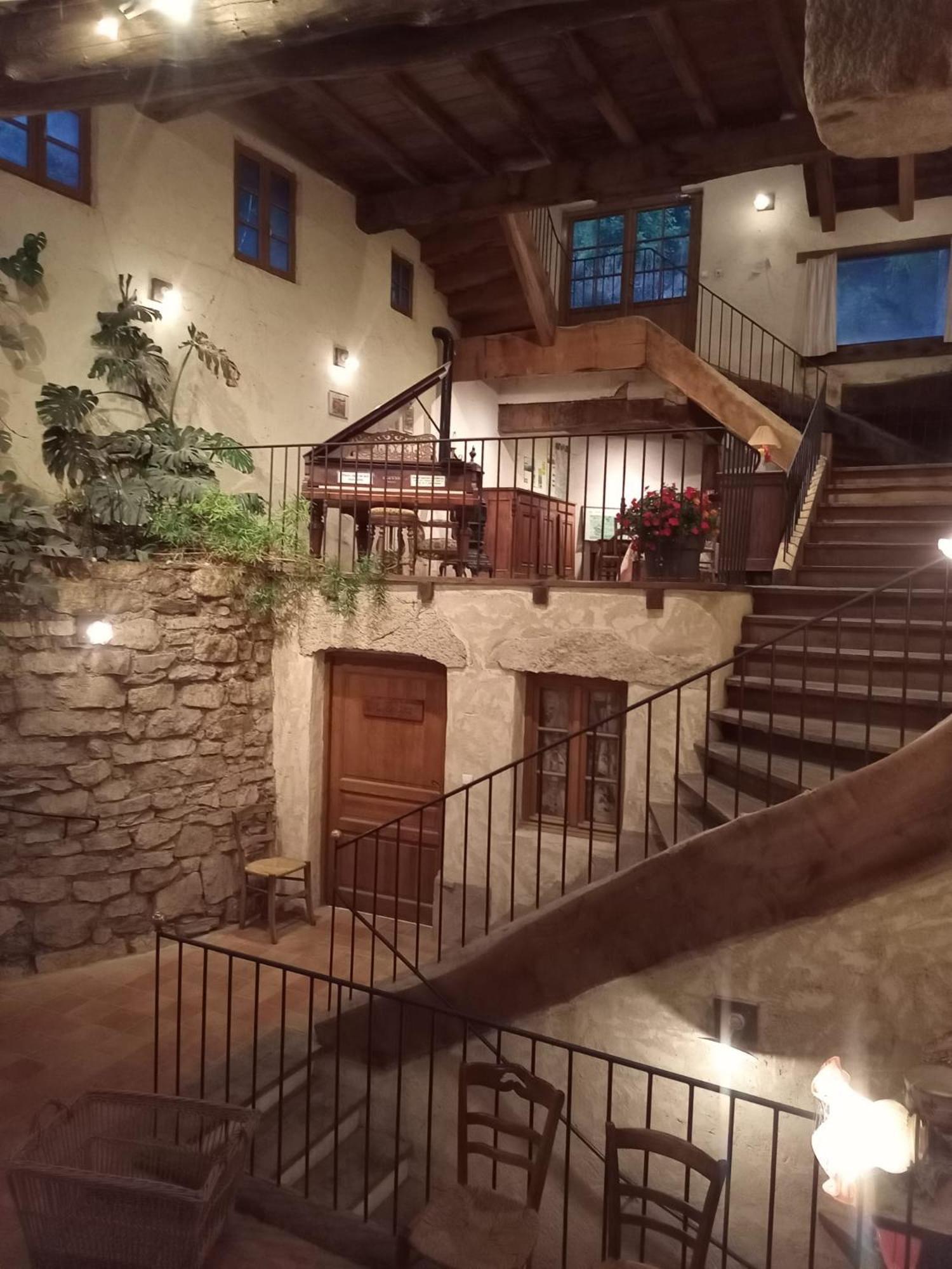 Hotel La ferme des Cévennes Florac Exterior foto